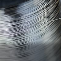 Detalle de la bobina de alambre fino